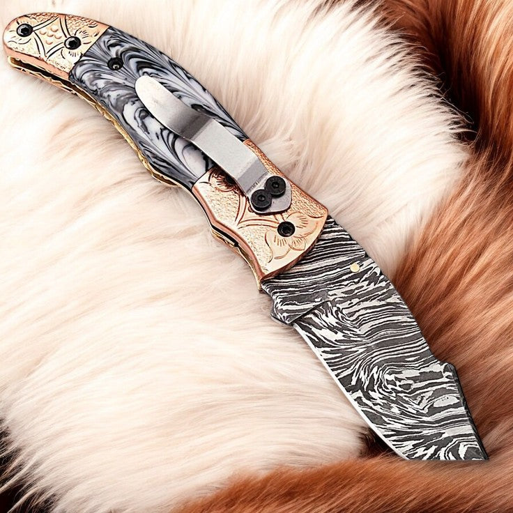 Custom Handmade Damascus Pocket Knife – Epoxy Resin Handle