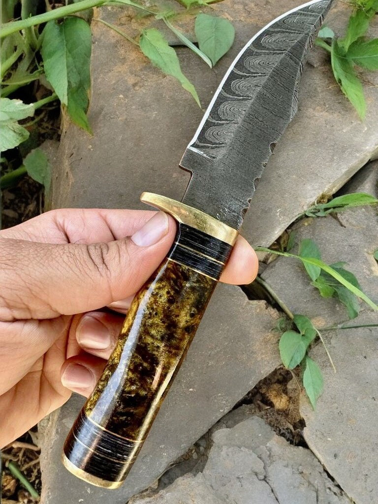 Handmade Damascus Hunting Knife with Epoxy Resin Handle